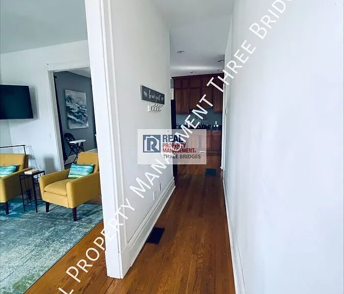 2219 McNair Ave #2219 MCNAIR 1F — Photo 3