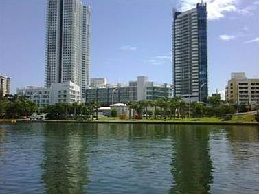 4th image of 6305 Indian Creek Dr APT 6F