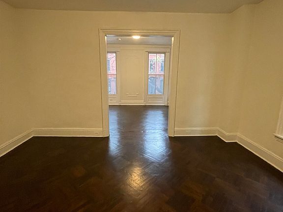 2nd image of 95 Mercer St #3