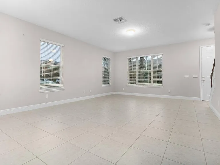 6537 Calamondin Dr — Photo 6