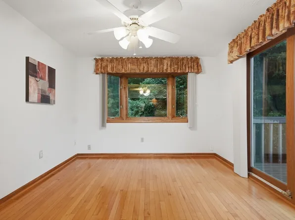 43 Villa Roma Dr Unit 43, Tewksbury, MA 01876