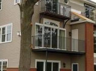 4 Rae Brook Rd, Hooksett, NH 03106