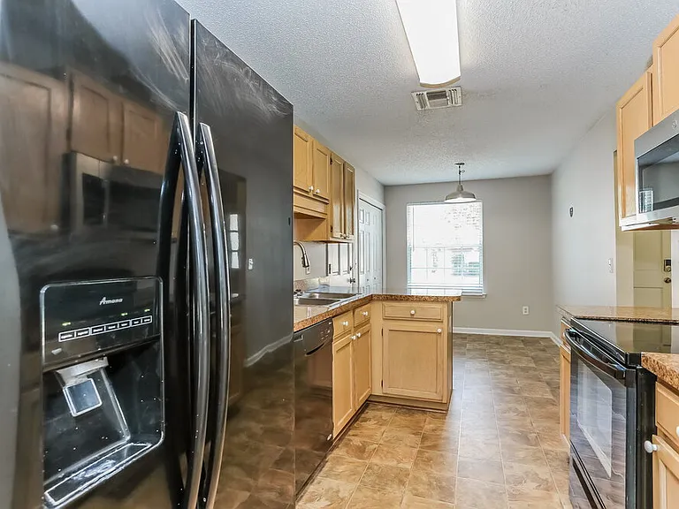 1596 Trotters Bend Trl — Photo 7
