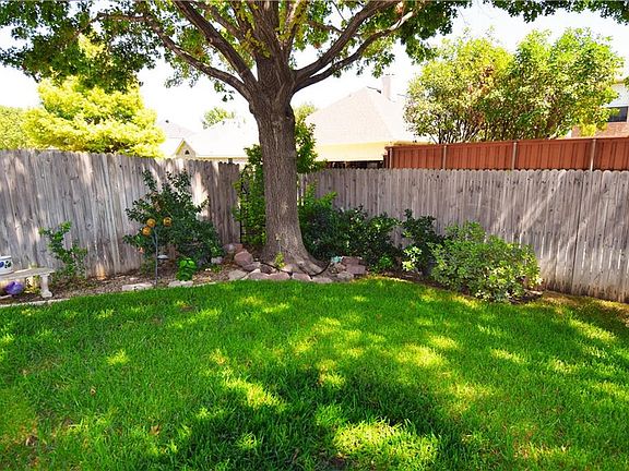 3rd image of 7720 Alderwood Pl