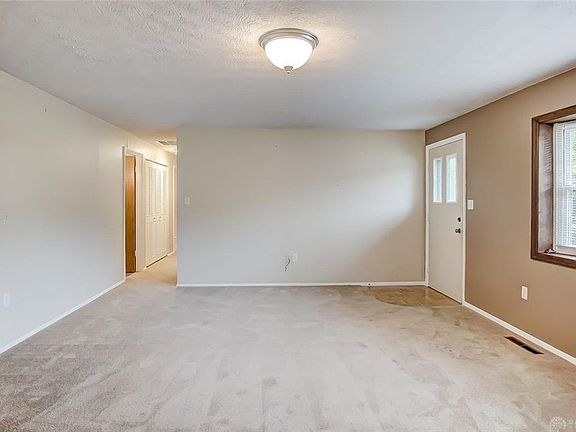 5th image of 4606 Seville Dr