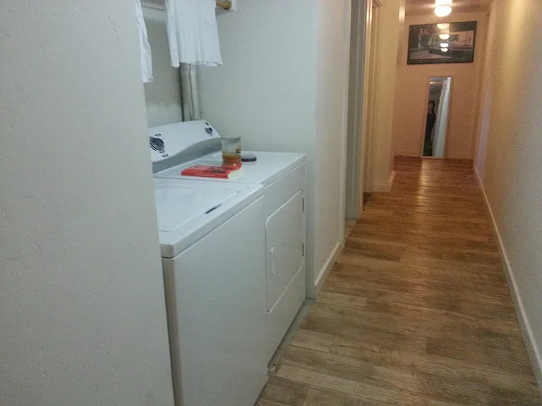 810 NE Michigan St #A — Photo 23