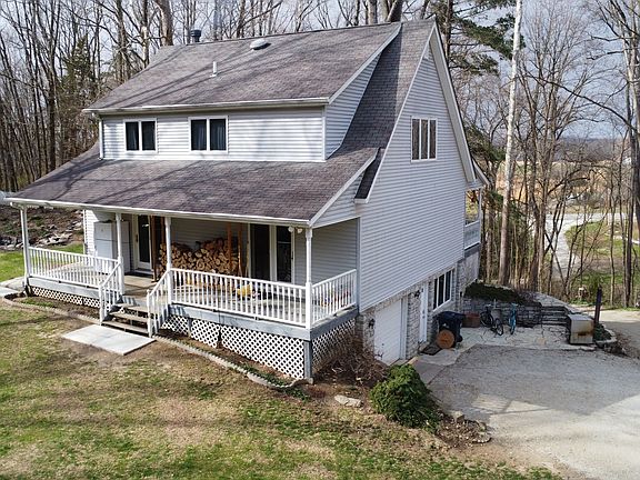 2nd image of 111 W Everton Rd