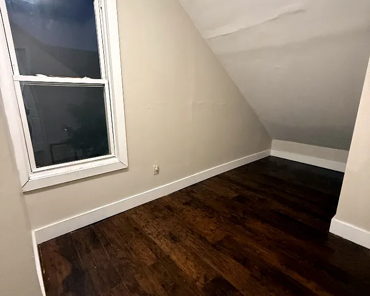 234-236 Renner Ave #3L — Photo 4