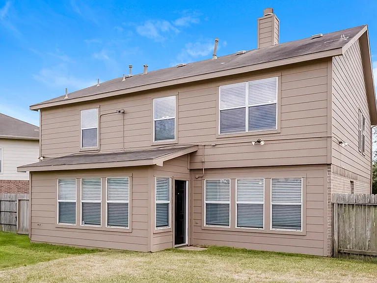 16102 Dawn Marie Ln — Photo 17