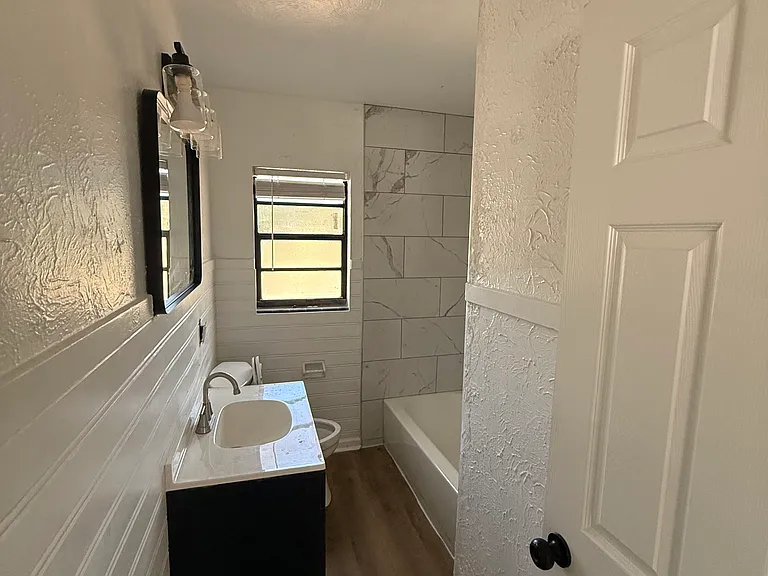 1000 Sumter St #1002 — Photo 11