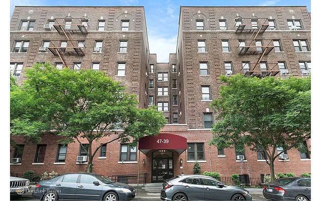 Sold by Douglas Elliman | media 8