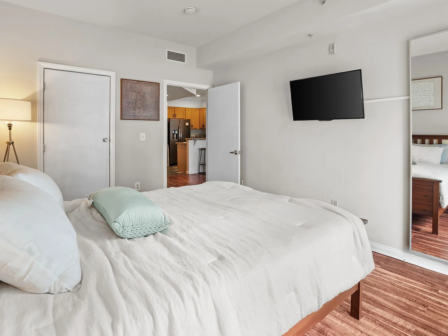 450 J Street Unit 6051 - 1 — Photo 3