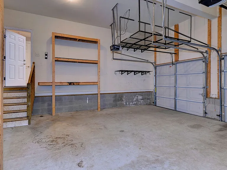 206 Estons Run — Photo 34
