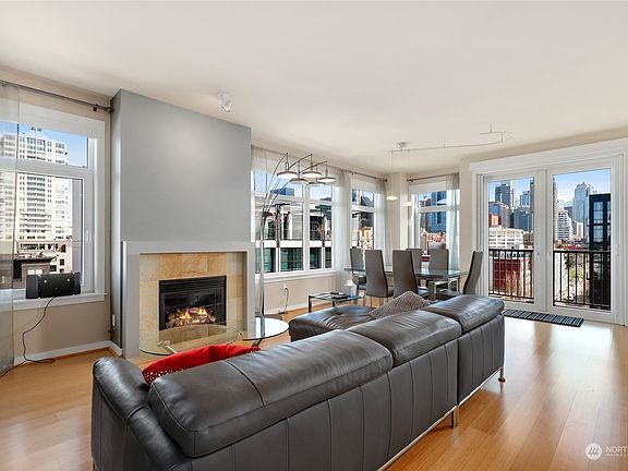 4th image of 2607 Western Avenue #1001