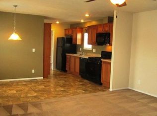 863 Pinecreek, Middleville, MI 49333