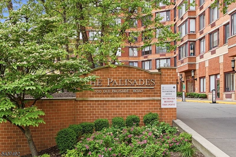 1st image of 100 Old Palisade Rd1613 #1613