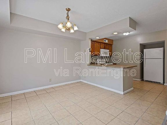4th image of 523 Duroc Ct #A