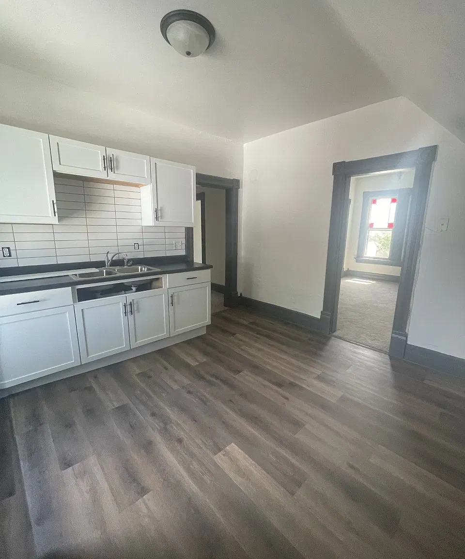 1 bed, $800 — Photo 2