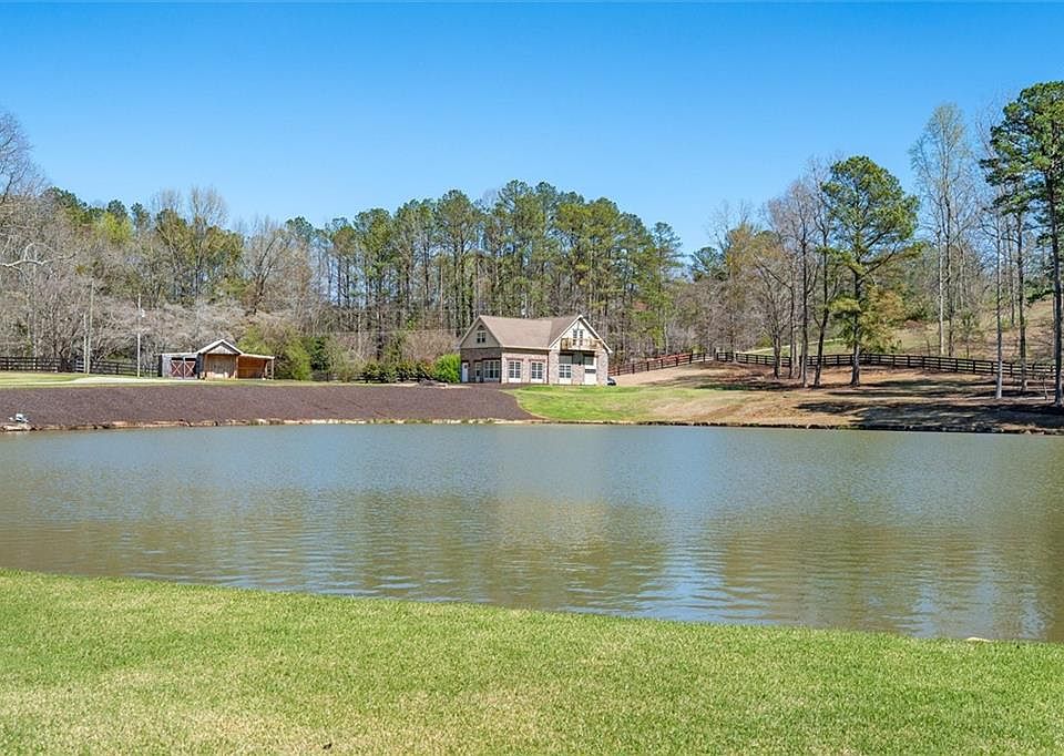 1st image of 82 Lee Bone Rd