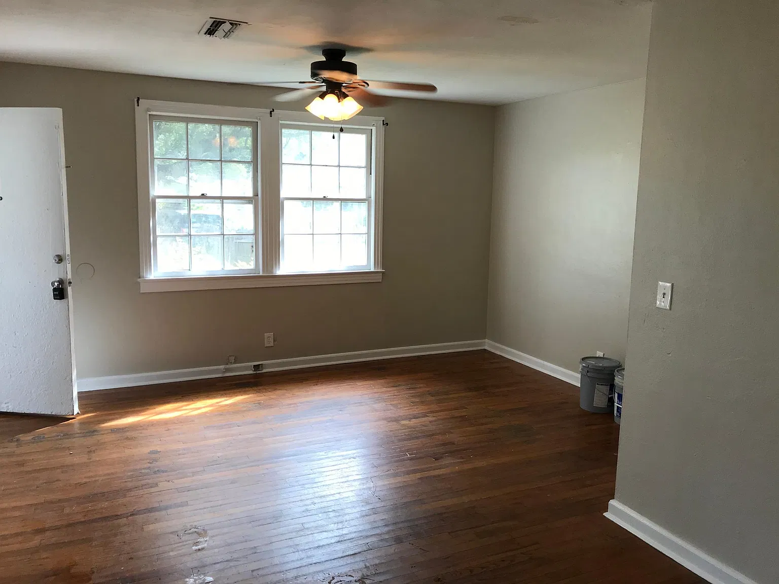 660 Willow Branch Ave — Photo 4