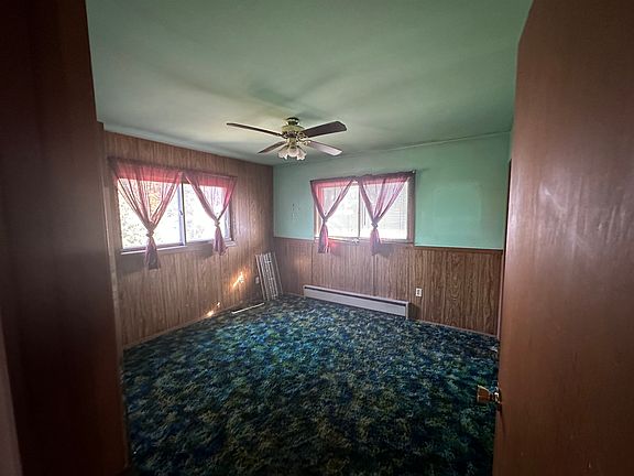 4th image of 1649 Lyran Ave