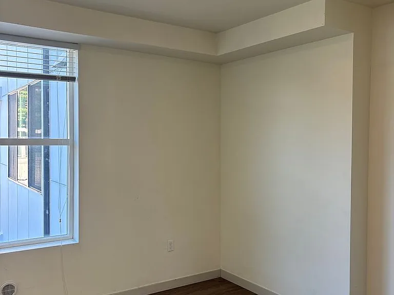 4801 Fauntleroy Apartments — Photo 87