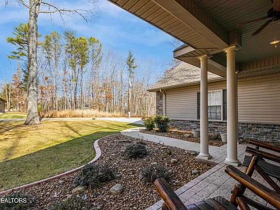4th image of 239 Thrushwood Dr
