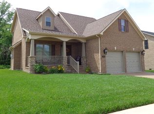 4575 Fieldcrest Place Cir, Newburgh, IN 47630