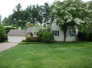 15 Rockwell Pl, West Hartford, CT 06107