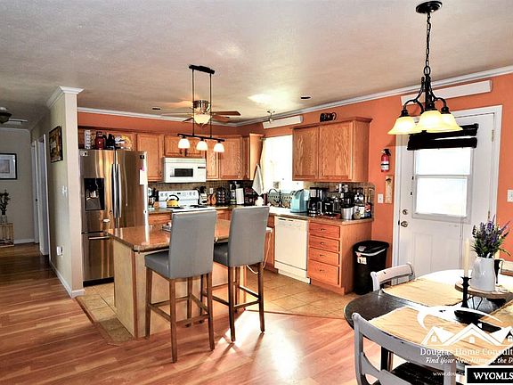 4th image of 1386 Riverbend Dr