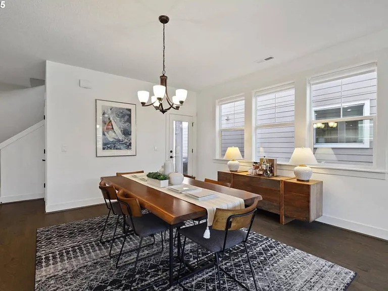 NW Olive St — Photo 9