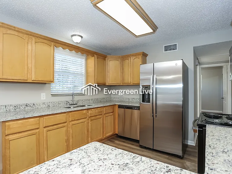2243 Thiervy Dr — Photo 7