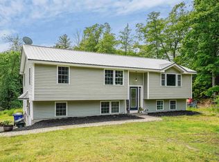 1 Acropolis Ave, Londonderry, NH 03053