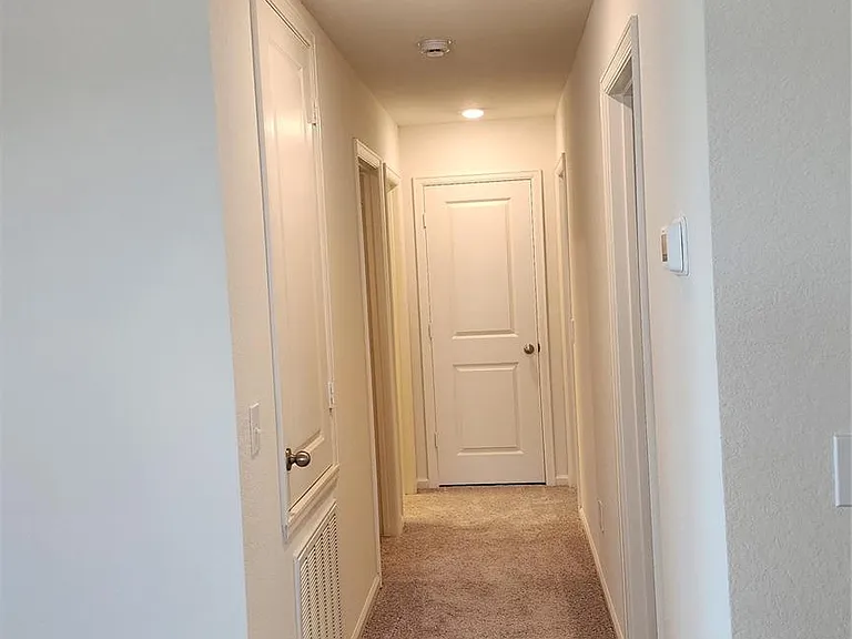 27215 Blue Pool Dr — Photo 20