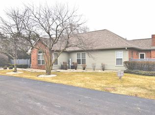 151 E 163rd St, South Holland, IL 60473