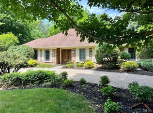 6937 Lymekiln Rd, Fayetteville, NY 13066