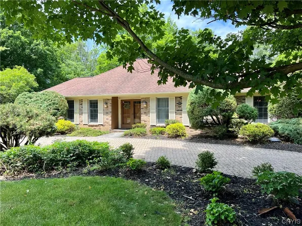 6937 Lymekiln Rd, Fayetteville, NY 13066