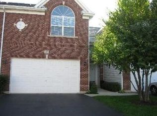125 Allerton Dr, Schaumburg, IL 60194