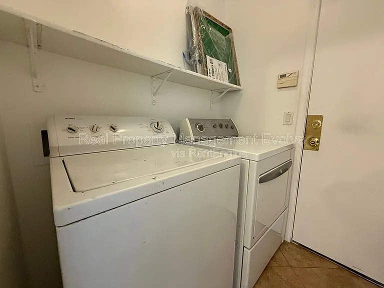 22621 W Yavapai St — Photo 20