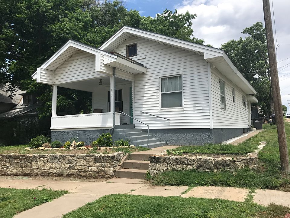 1st image of 214 W Jefferson Ave