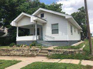 214 W Jefferson Ave, Arkansas City, KS 67005