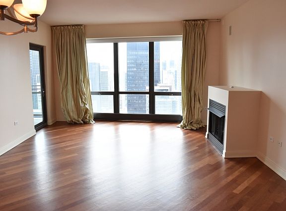 2nd image of 130 N Garland Ct APT 4702