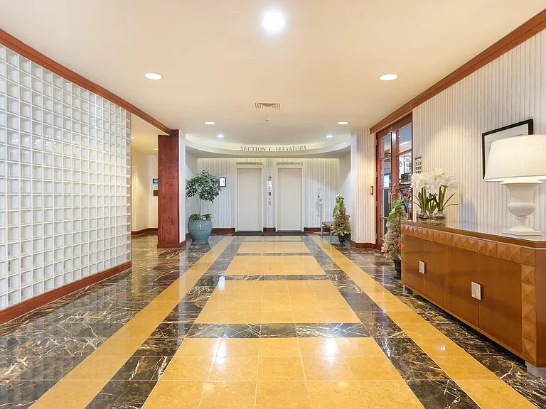 2601 Pennsylvania Ave #103 — Photo 16