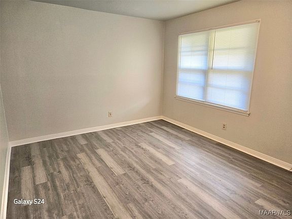 2nd image of 4383 Amherst Dr