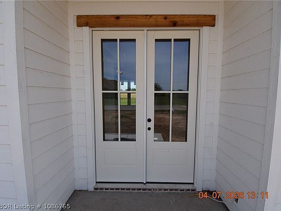 2nd image of 2028 Prairie Fire Dr