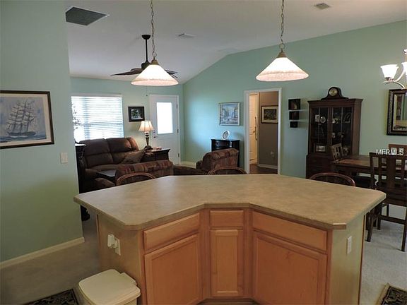 5th image of 2107 Darlington Dr