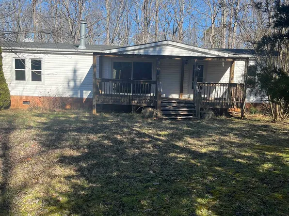 738 Darwin Rd, Gaffney, SC 29340