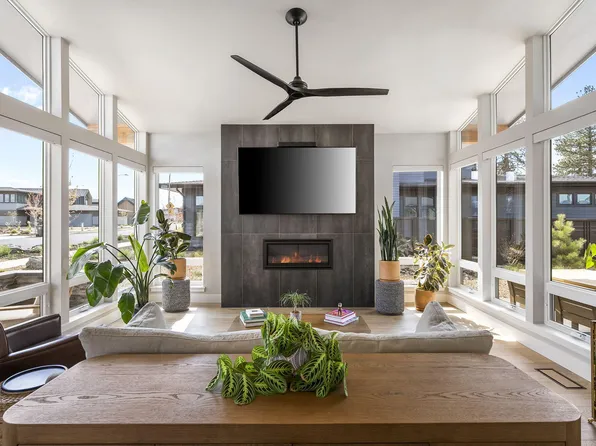 3202 NW Strickland Way, Bend, OR 97703