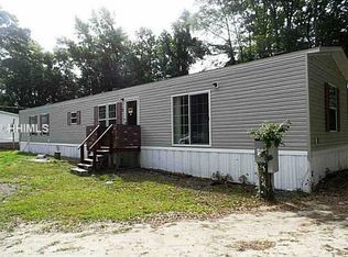 5 Donaldson Dr, Beaufort, SC 29906