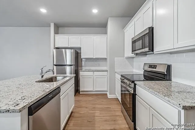 3921 Abbott Pass #101 — Photo 4